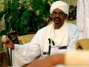 قال مصدر في مكتب الرئاسة السودانية إن من المتوقع توقيع الاتفاق النهائي خلال أيام 