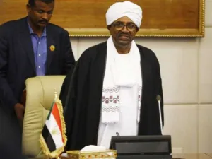 مدير المخابرات السوداني: قرارات البشير جاءت لحفظ الأمن
