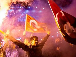 مرشح المعارضة يعلن فوزه ببلدية اسطنبول