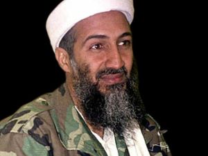 مقتل زعيم تنظيم القاعدة اسامة بن لادن في اشتباك مع القوات الامريكية في باكستان 