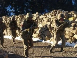 جنود من الجيش الباكستاني