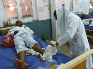  قنبلة استهدفت قافلة تحمل ابن الرئيس الباكستاني ،أودت بحياة ثلاثة أشخاص