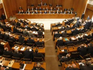 Lebanon's parliament in session awaits final moments (AFP/File Photo)	