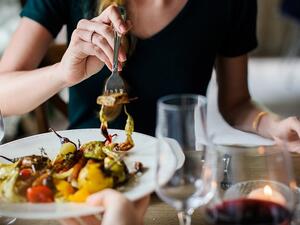 Women are more likely to slash their calorie intake if menus clearly show what each meal contains, a new study says. (Pixabay)