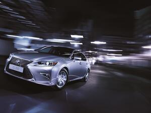 Lexus 2016