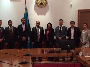Kazakhstan Customs officials receiving Dubai Customs delegation 