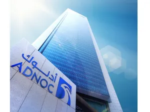 تعمل أدنوك منذ نحو ثلاث سنوات على تنفيذ استراتيجيتها المتكاملة 2030 للنمو الذكي