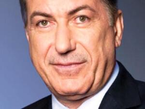  Andre Sayegh, CEO of First Gulf Bank