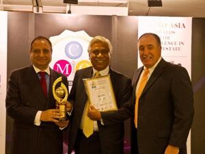 Dr. Brian Shegar, Emirates NBD receiving the CMO Asia Award for Asia's best brand