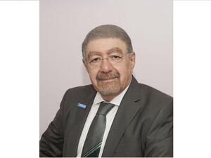 Dr. Ghassan Abdoh pictured in the Outpatient Department foyer of HMC’s Women’s Wellness and Research Center
