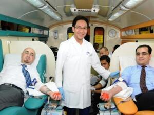 Dubai Islamic Bank employees participate in blood donation drive