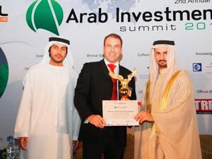 Deon Vernooy, Senior Executive Officer, Emirates NBD Asset Management receiving the award
