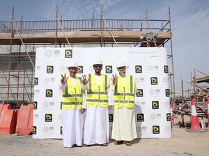 Esmaeel Alhammadi, Senior Vice President, Network Development, Etisalat, Mohammed Alhashmi, Senior Vice President - Innovation and Future Technologies, Expo 2020 Dubai and Tareq Alkharji, Senior Vice President, Enterprise Solutions and Data Centers, Etisalat at the expo 2020 site.
