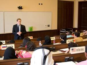 Daniel C. Stoll, Associate Dean for Academic Affairs at Georgetown University SFSQ, gives GPS students a lecture on International Politics