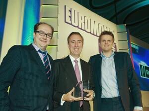 Gary Dugan, CIO and Acting GM Private Banking, Emirates NBD receives the Euromoney award