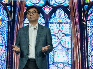 HS Kim, President of Visual Display Business at Samsung Electronics