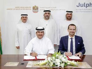 Jerome Carle, General Manager at Julphar and Dr. Abdul Karim Abdullah Al Zarouni, Director of the Ministry’s Emergency, Crisis, and Disaster Operations Center during the signing.