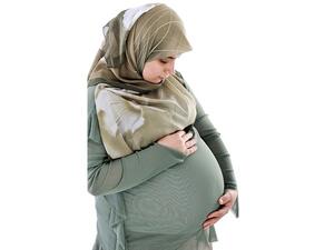 “Pregnant women with underlying health conditions should avoid fasting in order to protect themselves and their unborn babies from any further unwanted complications. 