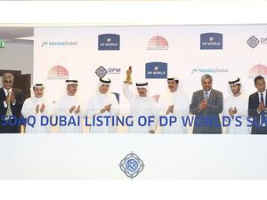 Ithmaar Holding Board Member, Abdulelah Ebrahim Al-Qassimi, rang the market-opening bell in the presence of His Excellency Essa Kazim, Chairman of DFM and senior representatives from both sides.