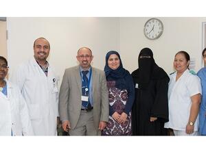 Dr. Ayman accompanies his Sacrohysteropexy surgical team  