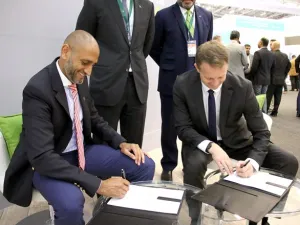 The agreement, signed at AfricaCom 2017, aims to provide high performance Ka-band satellite Internet services in unserved or underserved locations. 