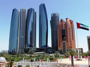 تراجعت مبيعات الشقق في كافة مناطق أبوظبي خلال الربع الثالث من هذا العام