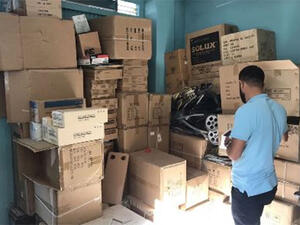 The seized goods were confiscated and a ticket was issued against the individuals who illegally trade in such materials by exploiting the rented residential house.