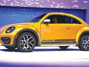 في الستينات، صارت بيتل أيقونة الجيل الجديد من السيارات الصغيرة الحجم وأُطلق عليها سيارة الشعب. 