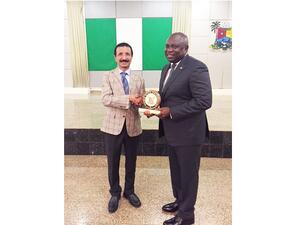 DP World Group Chairman and CEO, Sultan Ahmed Bin Sulayem Akinwunmi during his meeting with Governor of Lagos State, Akinwunmi Ambode in Nigeria recently