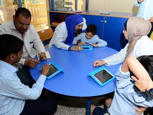 du enables discussion for change at Social Impact hub during GWF