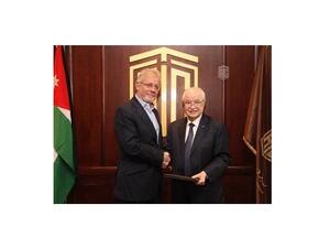The agreement was signed by Fawaz Al Zou'bi and Talal Abu-Ghazaleh at TAG-Org's headquarters in Amman.