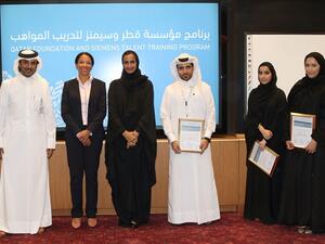 Her Excellency Sheikha Hind bint Hamad Al Thani, Vice Chairperson and CEO of Qatar Foundation joins Qatar Foundation and Siemens representatives during the ‘Ceremony of Talent