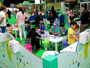 A ‘Happiness Workshop’ conducted by ‘The Happy Box’ at Modhesh World is one such fan-fare that is witnessing wide smiles and unrestricted glee as children hone their artistic flair. 