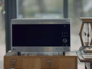 LG has tipped the scales in the favour of homemakers with the agile LG NeoChef.