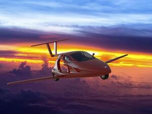 مركبة The Samson Switchblade تتميز بثلاثة إطارات مدعمة بمحرك V4 سعة 1.6 لتر بقوة 190 حصان.