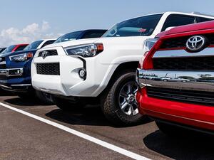 ستقوم تويوتا وأوبر بدمج تقنيتي القيادة الذاتية في الشركتين في سيارات من تويوتا مصنعة لهذا الغرض.