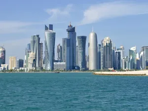 Qatar’s trade surplus expanded to QR12.8 billion in November, a 32 percent jump from a year ago. (Shutterstock)