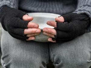 When famine hit Ukraine in 1933, young females lived 50 percent longer than males. (Shutterstock)