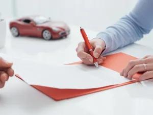 Buyers must get the pre-owned vehicle's history. (Shutterstock)