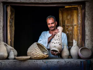 احتوى مشروع قانون العمل الجديد في مصر، على الكثير من البنود التي تنتقص من حقوق العمال، سواء ما يتعلق بالأجور أو الحماية الاجتماعية