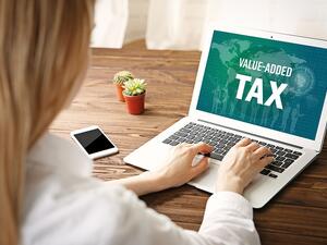 Vendors’ VAT Registration Status Can Be Checked Online in Bahrain (Shutterstock)