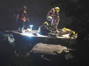 3 قتلى و 40 جريحا في تصادم قطارين في بلجيكا