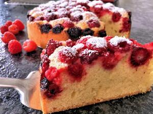 تحتوى ثمار التوت على كمية كبيرة من الأملاح المعدني