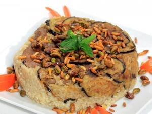 طريقة تحضير مقلوبة الباذنجان باللحم الضأن