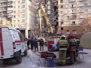 الطوارئ الروسية: ارتفاع عدد ضحايا ماغنيتوغورسك إلى 37