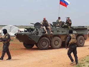 أنباء عن انفجارات متتالية في مقر القوات الروسية في مدينة دير الزور شرق سوريا
