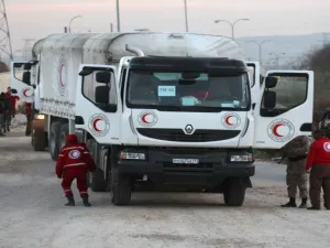 مسؤول أممي: وصول المساعدات الإنسانية إلى حلب لم يعد ممكنا  - ارشيف 