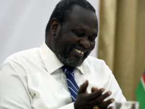 رياك مشار يتوجه إلى الأردن لعلاج

زعيم المعارضة في جنوب السودان رياك مشار