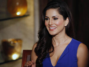 النجمة الهندية ساني ليون