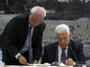 عريقات: واشنطن تبحث عن فلسطينيين يقبلون بتصفية القضية